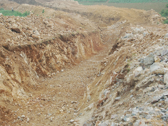 山東天然氣管網工程泰安-青島干線工程線路施工